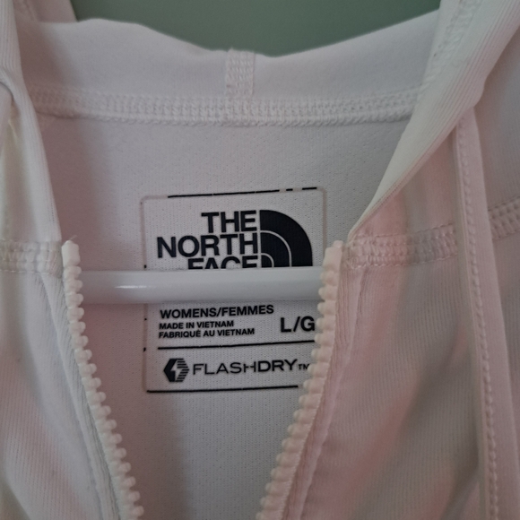 Northface half zip with a hoodie and thumb holes. - Picture 2 of 7